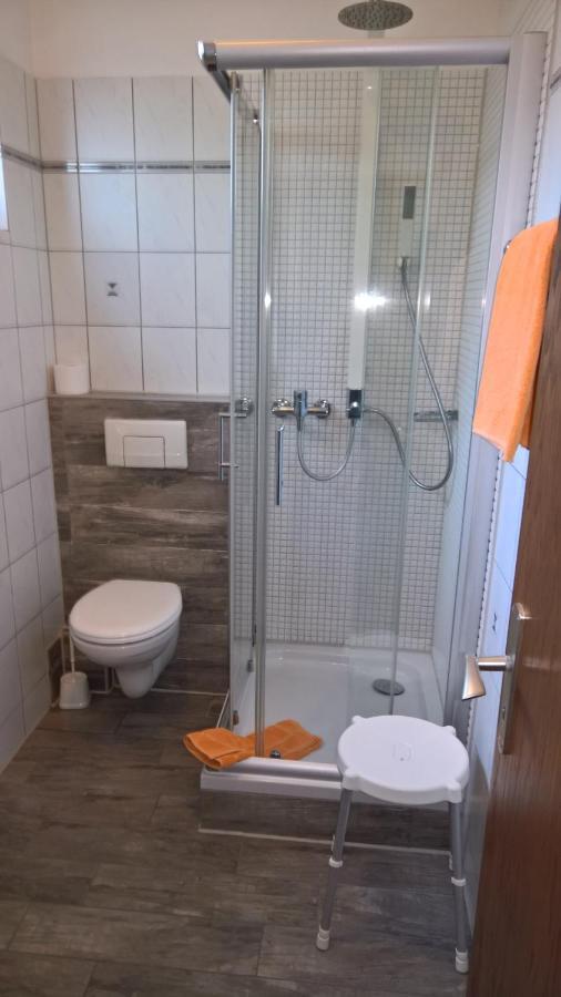 Ems-Hotel Emden Exteriör bild